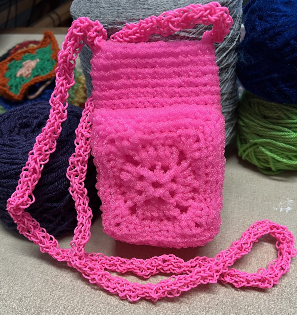 Bright pink Cell phone pouch